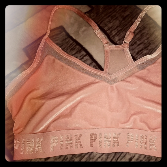 PINK Victoria's Secret Other - 💗 PINK Velvet Sports Bra